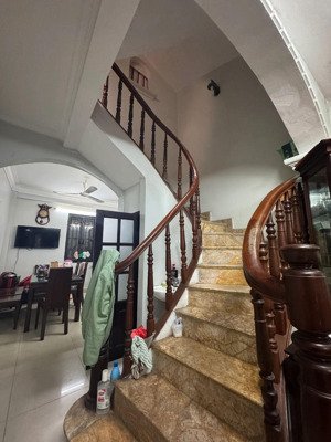 bán nr 4 tầng, 4pn tại lê thanh nghị, 10,8 tỷ, 43m2, giá siêu hời