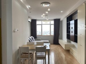 cho thuê gấp căn hộ chung cư ngô gia tự, quận 10, 83m2, 2pn, 2wc, 11tr, thang máy