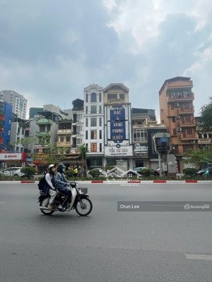 cho thuê nhà mặt phố quang trung, 110m2 x 4tầng, mt4,5m, vỉa hè rộng, ưu tiên mô hình sạch
