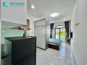 căn hộ full nội thất ban công/ cửa sổ ufm, tdtu, lotte, crescent mall - sát quận 4