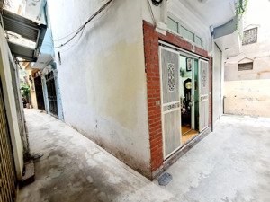 bán nhà riêng đặng văn ngữ, 6,1 tỷ, 25m2, 4pn, 5 tầng, đống đa, hà nội đẹp, lô góc