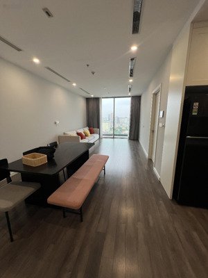 chính chủ cho thuê ngay căn 3pn 105m full nội thất siêu đẹp