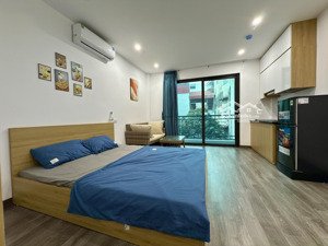 cho thuê căn hộ studio sát hồ tây