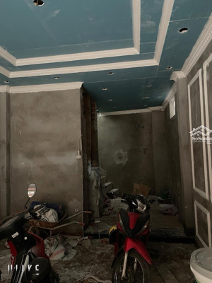 bán gấp nhà riêng 4pn, 4wc thang máy ô tô vào nhà tại khương trung, thanh xuân, 9,8 tỷ, 34 m2