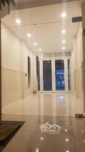 mặt bằng kinh doanh mặt tiền quận 3 huỳnh tịnh của (3 x 6)