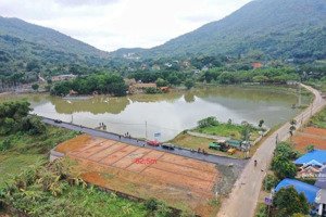 chính chủ cần bán 82m2 view hồ phú mãn, quốc oai hà nội