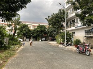 bán nhanh lô đất 121,5m2 ngang 6 ikdc hưng phú liên phường