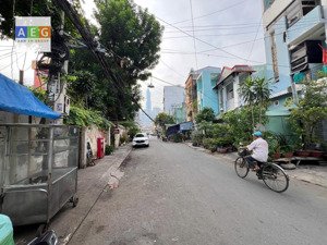 bán nhà cũ hẻm rộng nhất trục đường xvnt phường 21, bình thạnh. đặc biệt nở hậu tài lộc