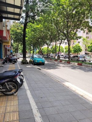 tòa nhà văn phòng mặt phố trần đăng ninh -quận cầu giấy -100 m2- 10 tầng - mt -7.1m - có hầm