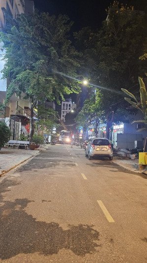 bán cặp đất biển phạm văn đồng đường phạm thiều, tặng kèm nhà, đà nẵng. call/zalo 