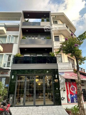 siêu phẩm nhà full nội thất, 476 cmt8, p.13 , q10, 4,5x22m giá chỉ 35 triệu