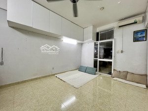 cho thuê căn cc tôn thất thuyết (bến vân đồn )