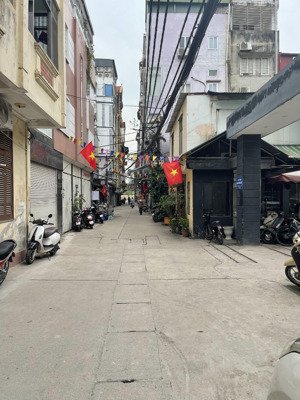 ngọc hà - ba đình - nhà dân xây - ngõ rộng thẳng - thoáng sáng - gần mặt phố - lăng bác - 22,9 tỷ