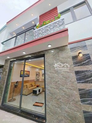 bán nhà hẻm đường 2/4 vạn thạnh nha trang, rất gần biển