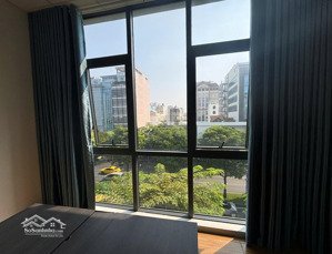 văn phòng mặt tiền trường sơn 50m2 giá 12 triệu có bàn ghế sẵn giờ tự do, khu sân bay