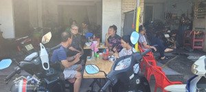 cân sang quán ăn có lương khách ổn định- mặt bằng chỉ 6trieu -khu buôn bán sầm uất đông dân