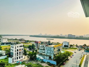 căn hiếm one verandah 2pn view sông đông nam mát mẻ layout đẹp