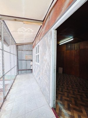 nhà cũ xóm chiếu q4 - 10x12m - khu đô thị - 2tầng - tiện xây mới - shr - 7.499tỷ - lh 