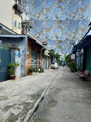 nhà hiếm rẻ đẹp chợ tân hương, 63m2 , 2 tầng , chỉ hơn 4 tỷ