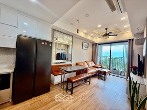 cho thuê căn hộ toà #botanica premier 2pn full nội thất đẹp view đông mát mẻ y hình