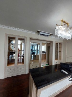 bán duplex the vista an phú 5 phòng ngủ, nhà trống, giá 32 tỷ - lh mr.nhật chuyên bán vista