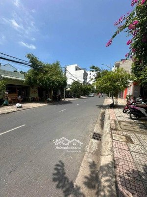 siêu phẩm đầu tư 120m2 liền kề chợ đông thành , nguyễn thị minh khai dĩ an , kinh doanh đầu tư tốt