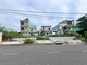 bán đất tại dương loan, 52 triệu / m2, 384 m2, view đẹp, ngày sân vận động hoà xuân.