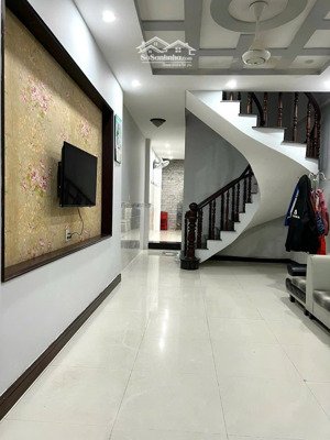 trệt 2 lầu sân thượng 3,5x15m có 4pn 3wc lê hoàng phái p17 giá 13 triệu