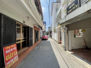 bán nhà khu phân lô sát chợ cát bi - 40m2 - đông nam - 1,95 tỷ