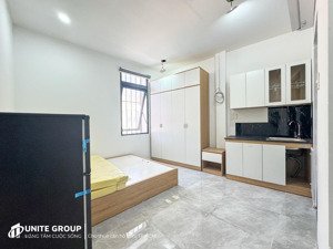 khai trương phòng trọ thang máy cửa sổ trời bạch đằng bình thạnh gần hutech, văn lang, hàng xanh q1