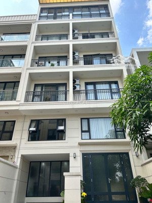 bán gấp! mặt tiền hoàng văn thụ - dt: 8x20m - 9 tầng - hđt: 220tr/th - giá bán: 49 tỷ tl