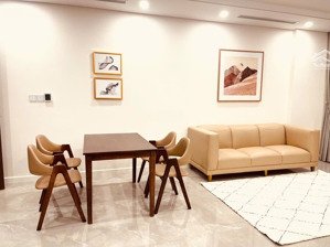 quỹ thuê giá rẻ sunshine green iconic-1n:7 triệu,2n:10 triệu,3n:14 triệu,dl:17 triệu- 