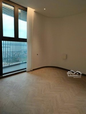sở hữu ngay căn hộ cao cấp 3pn+1, view cực thoáng tại n01t6. liên hệ để xem trực tiếp