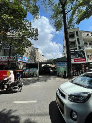 mặt tiền hùng vương, quận 5 - dt 14,5x35m, khuôn viên 528m2 - tiện xây hầm + 10 tầng - giá 182 tỷ