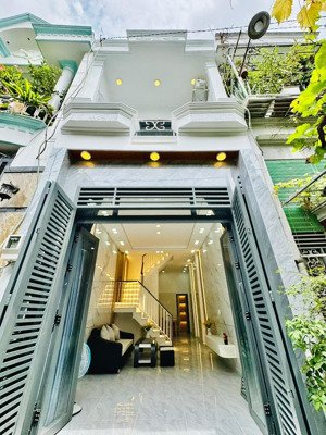 nhà 1 lầu 40.5m2 hẻm gần 3m thẳng 1 trục 30m ra mặt tiền phạm văn chiêu.