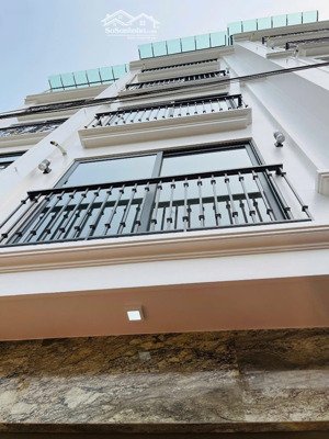 hơn 11 tỷ - nhà mặt ngõ kinh doanh - quận thanh xuân vị trí trung tâm ô tô tránh