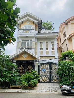 đừng bỏ qua! căn biệt thự đẹp view công viên đường 26m, thân văn nhiếp - 7x17.5m giá tốt chỉ 27 tỷ