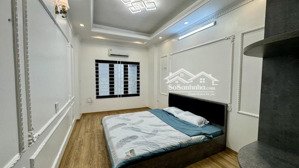 nhà mới đẹp, ngõ nông rộng, về ở luôn.