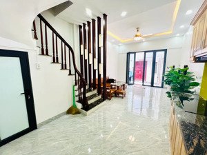 chính chủ bán nhà riêng lô góc, nở hậu, 34m2, 9,1 tỷ, 3pn, 4wc tại thịnh quang, đống đa, hà nội