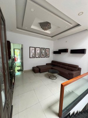 118m2, đối diện chợ, 2 tầng, mặt tiền thái thị bôi chỉ 10.7 tỷ thanh khê.