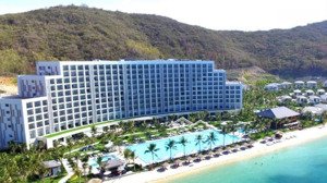 bán bt tại vinpearl nha trang bay resort & villas,2 tầng - 4 phòng ngủ 500m2 view biển đẹp xuất sắc