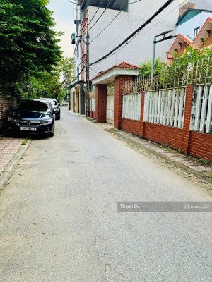 cho thuê nhà nguyên căn hồng tiến ô tô đỗ cửa , gara - 4pn - kinh doanh, ở gia đình giá 12 triệu