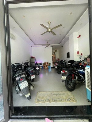 dòng tiền khủng, 90m2, gần biển, mặt tiền dương tôn hải chỉ 7.7 tỷ ngũ hành sơn.