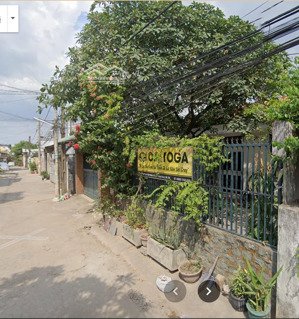 phòng tập yoga/ gym đã thi công sẵn, 100 m2 sàn gỗ sạch sẽ, có thể khai thác ngay