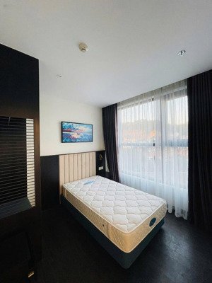 sở hữu căn hộ view biển + pháo hoa không thể đẹp hơn. giá cực tốt chỉ hơn 2 tỷ đồng 