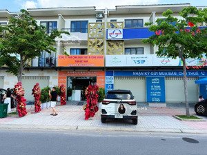 shophouse vip sẳn hợp đồng cho thuê nhà hoàn thiện sẳn tiến độ thanh toán 30%.