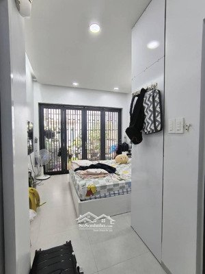 nhà đẹp hxh thông tứ tung, điện biên phủ , q.3-3 tầng- sổ vuông - 6.xtỷ