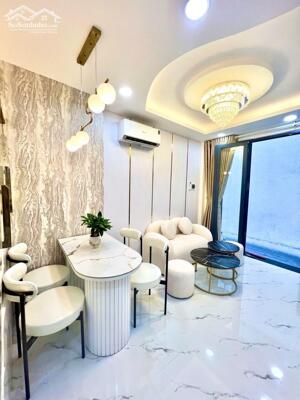 SIÊU PHẨM HOÀNG SA QUẬN 3FULL NỘI THẤT SANG XỊN MỊN - 3 TẦNG 2PNSD ~70M2 NGANG 3.6M SỔ A4 - 4.x TỶ 