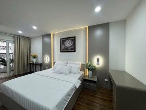 nhà đẹp như hình, căn 2n2vs toà imperia 203 nguyễn huy tưởng 75m2 sẵn sổ full nội thất. giá 6tỷ380