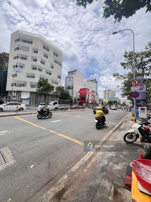 siêu khan hiếm! bán nhà mt trần hưng đạo,p5, quận 5 (4.1 x 20m, 3 tầng giá bán 27 tỷ